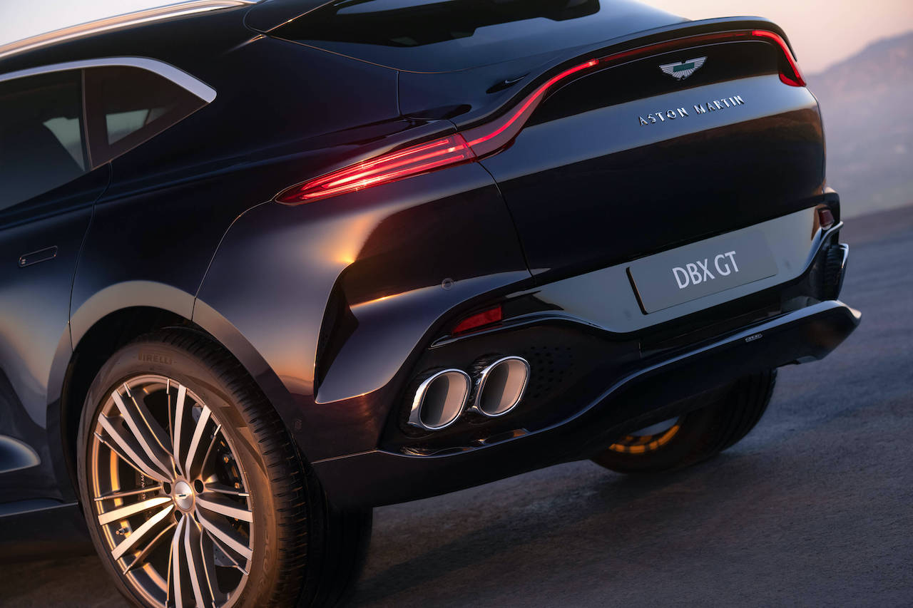 Aston-Martin-DBX-GT_21
